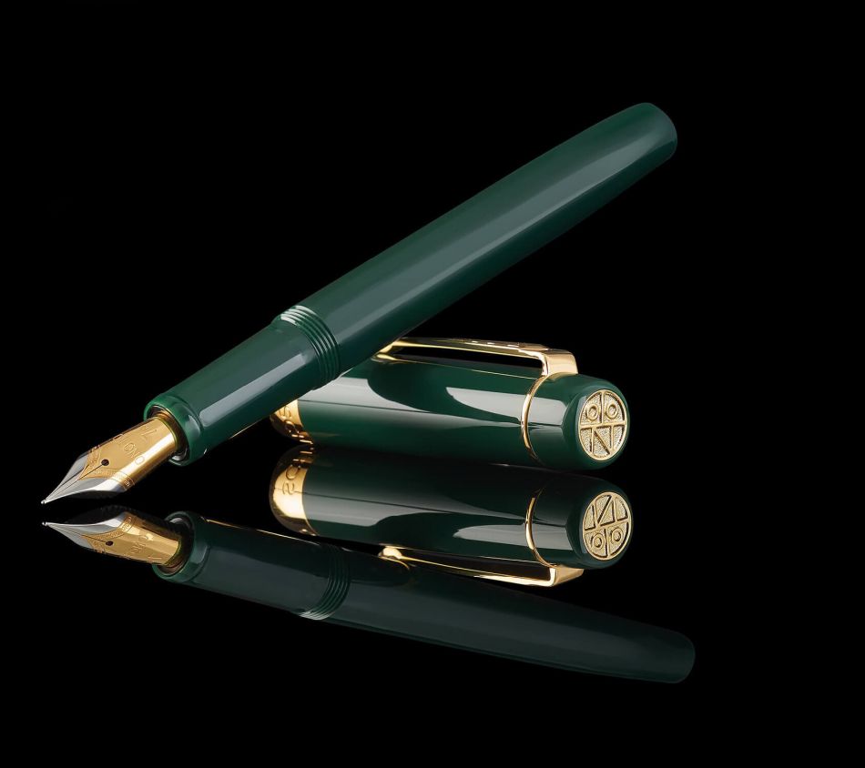 Onoto Scholar Fountain Pen - Evergreen & Gold